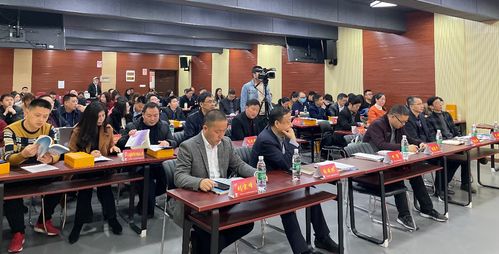 以信息技術(shù)驅(qū)動高效教學(xué)——2020年重慶市“國培”“市培”信息技術(shù)應(yīng)用能力提升工程2.0項目總結(jié)會圓滿落幕